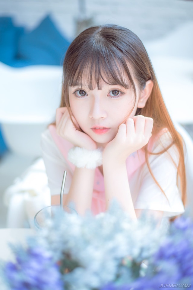 世界上其实根本没有感同身受这回事，针不刺到别人身上，他们就不知道有多痛。